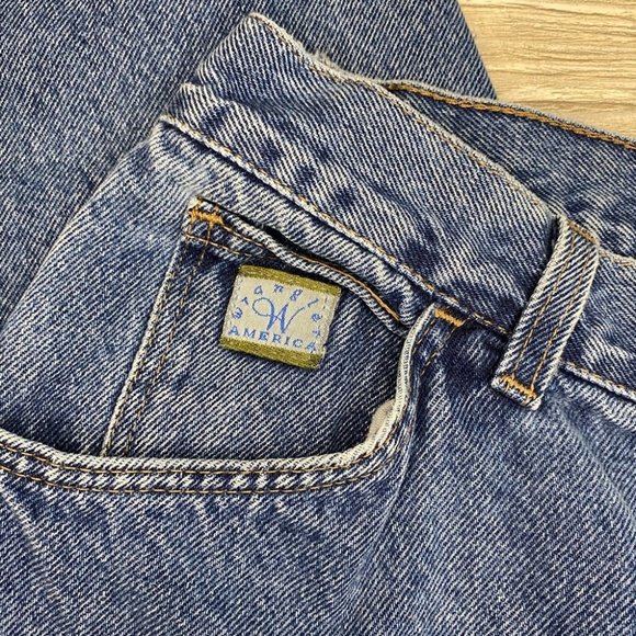 Vintage Wrangler High Waist Mom Jeans - Picture 3 of 9